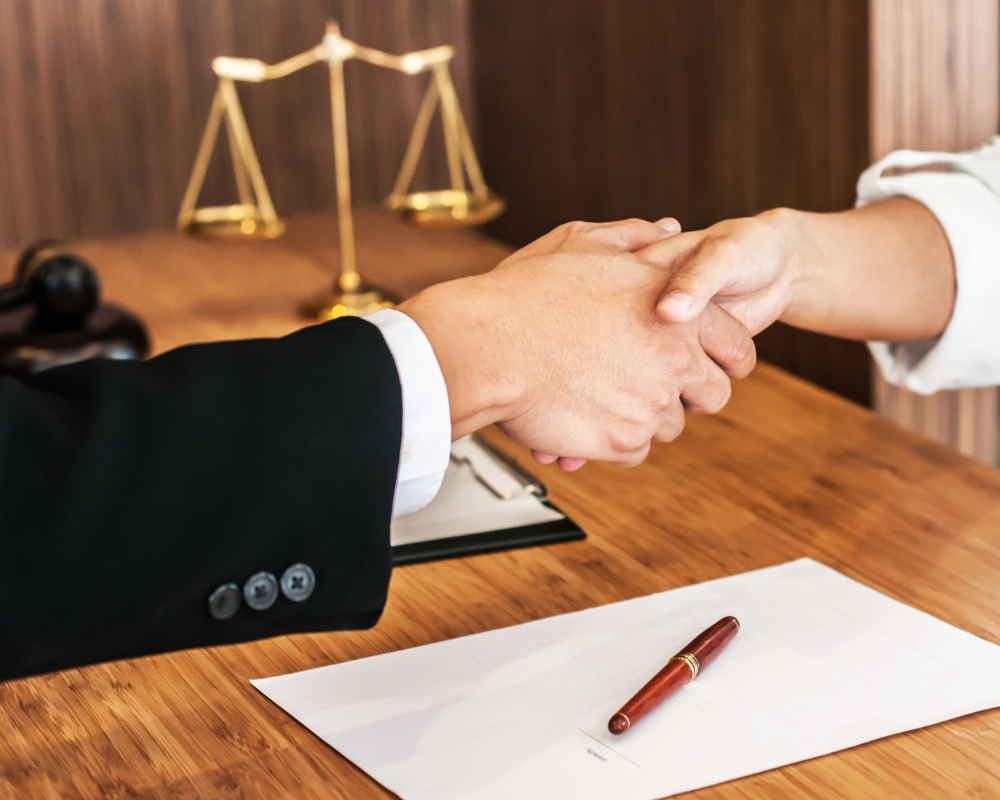 Lawyer meeting with client